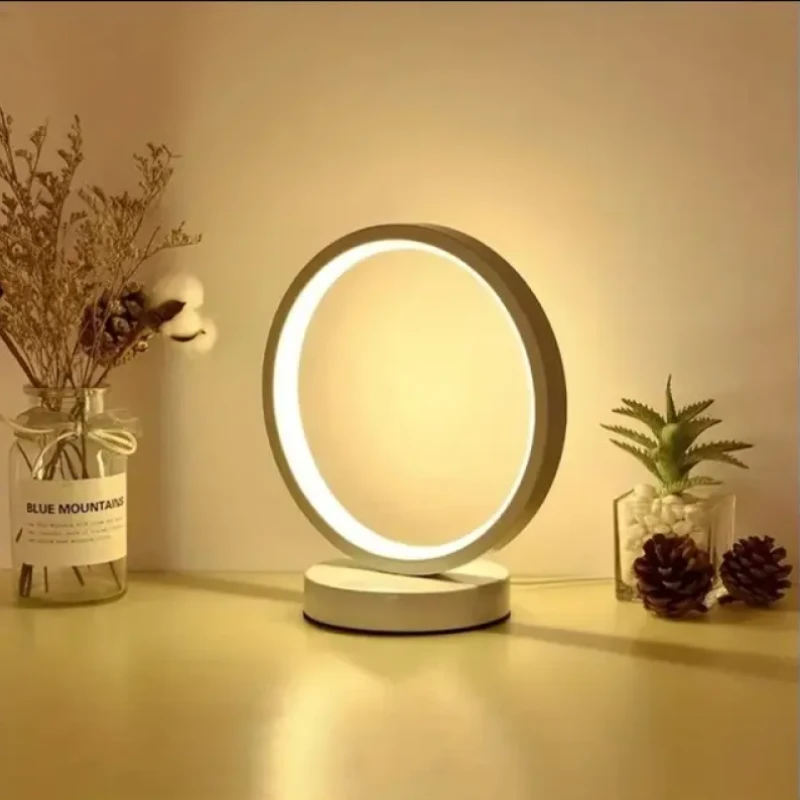 Zero lamp -Elegant Round LED Desk Lamp